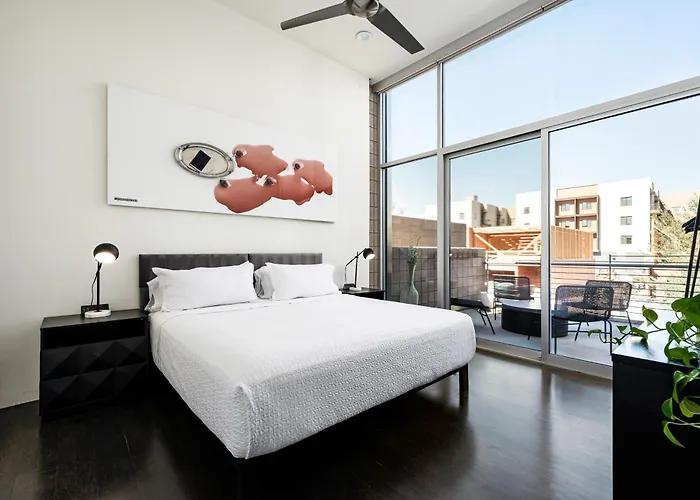 The George - Old Town Private Micro-resort, Near The Restaurants And Nightlife In Az Holiday home *