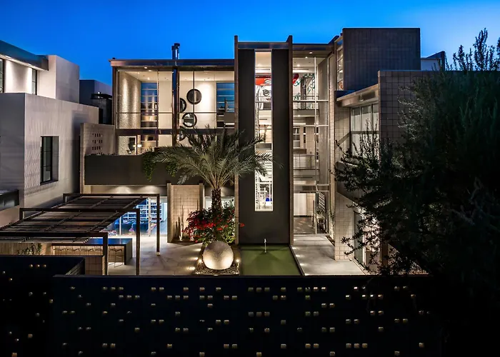 The George - Old Town Private Micro-resort, Near The Restaurants And Nightlife In Az Holiday home
