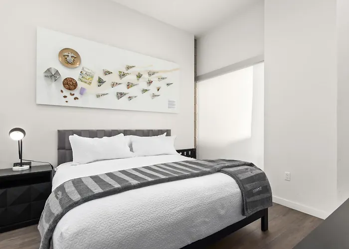 Holiday home The George - Old Town Private Micro-resort, Near The Restaurants And Nightlife In Az *