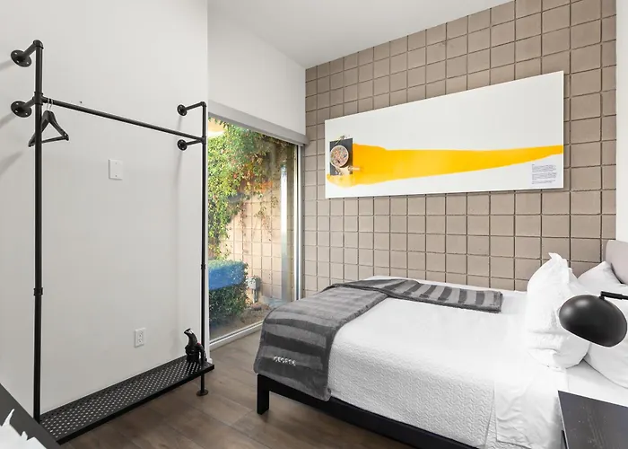 Holiday home The George - Old Town Private Micro-resort, Near The Restaurants And Nightlife In Az *